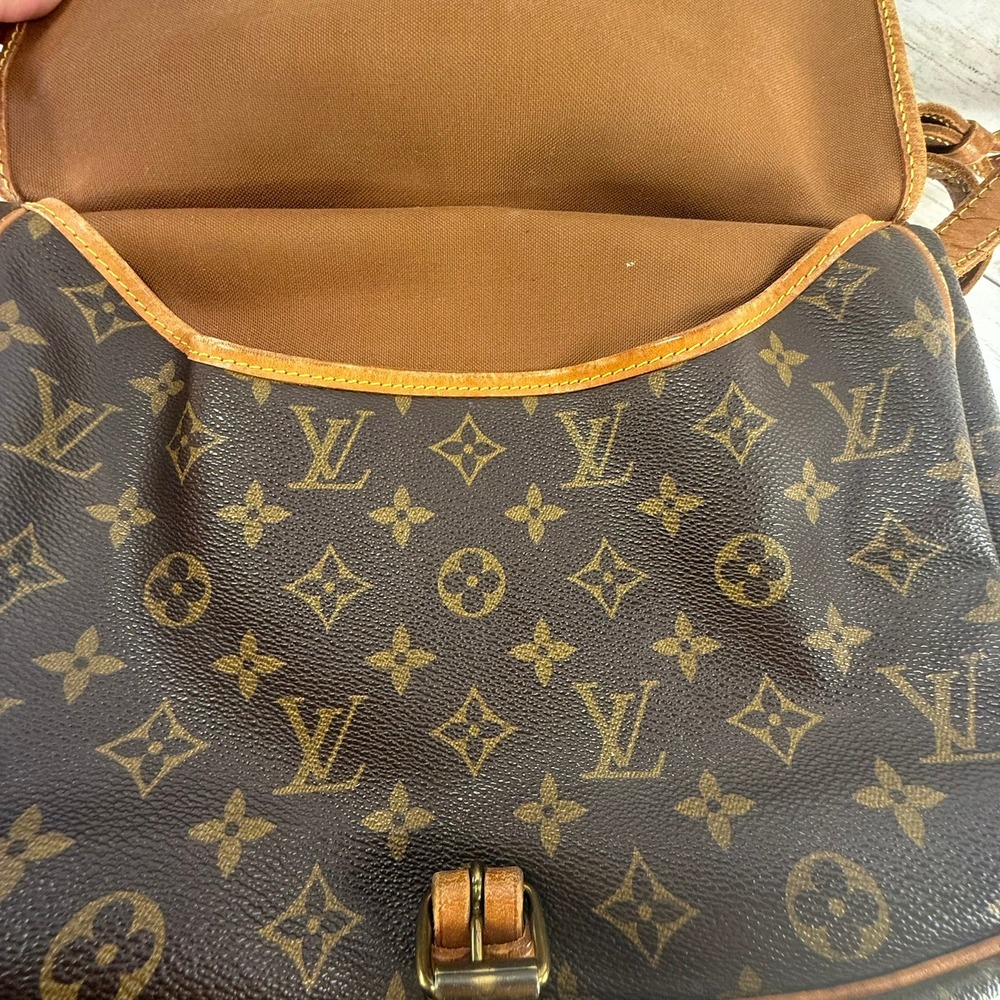 Louis Vuitton Saumur 30 Monogram Canvas Crossbody Bag Brown M42256 Vintage - Picture 11 of 13